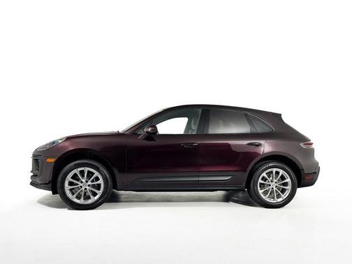 2025 Porsche Macan T