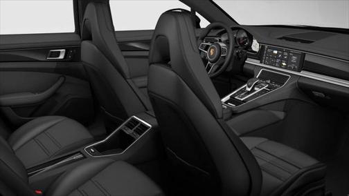 2018 Porsche Panamera 4