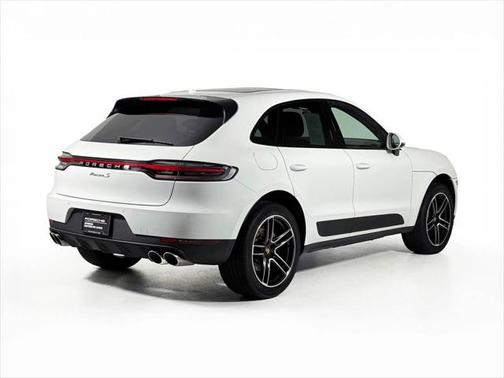 2021 Porsche Macan Base