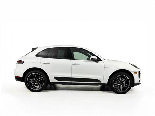 2021 Porsche Macan Base
