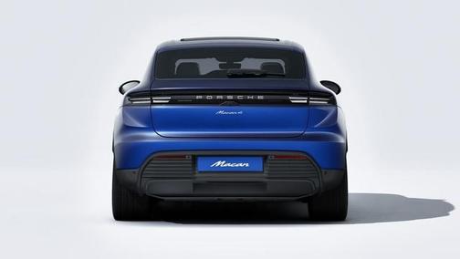 Gentian Blue Metallic 2026 Porsche Macan Macan Electric 4
