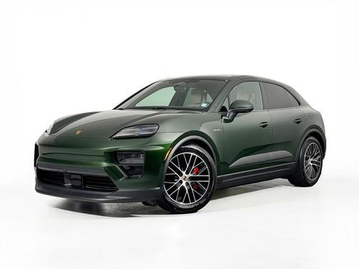 2025 Porsche Macan 4S