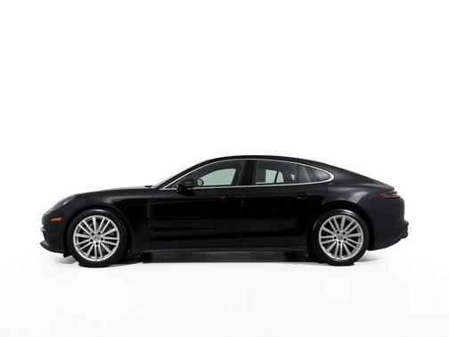 2018 Porsche Panamera 4S
