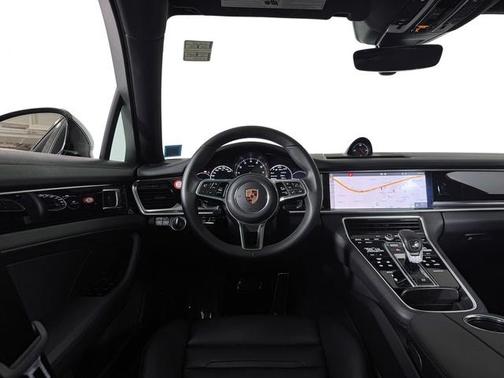 2018 Porsche Panamera 4S