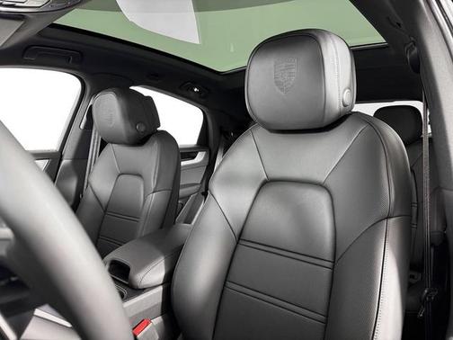 2025 Porsche Cayenne Cayenne