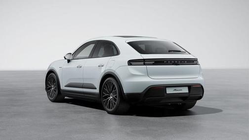 2025 Porsche Macan 4