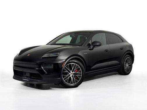 2025 Porsche Macan 4S