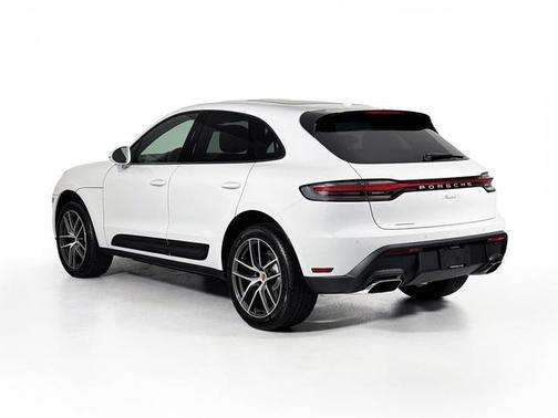 2025 Porsche Macan Macan