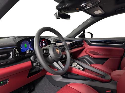 2025 Porsche Macan 4