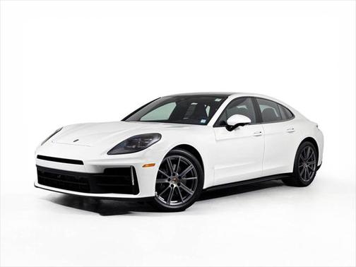 2025 Porsche Panamera 4