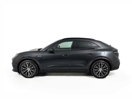 2025 Porsche Macan Macan Electric 4