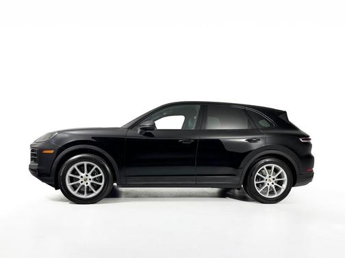 2024 Porsche Cayenne