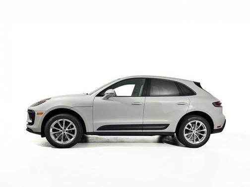 2025 Porsche Macan T