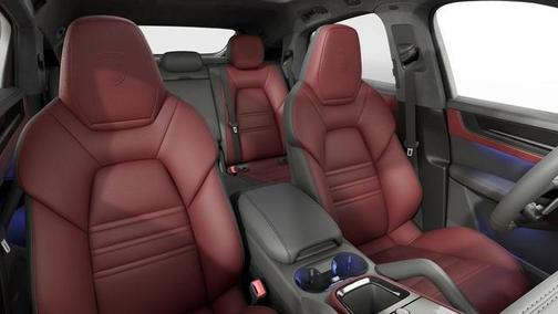 2026 Porsche Cayenne GTS