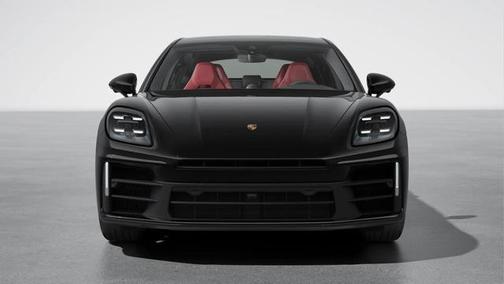 2025 Porsche Panamera 4
