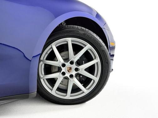 2026 Porsche Panamera 4 E-Hybrid