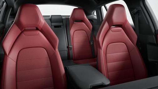 2026 Porsche Panamera 4
