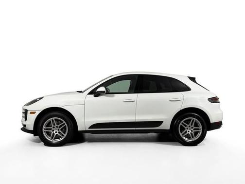 2021 Porsche Macan Base (PDK)