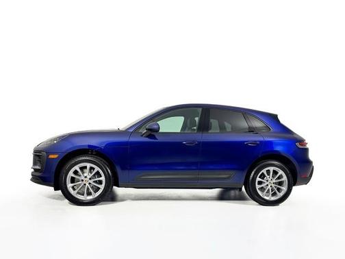 2025 Porsche Macan Macan