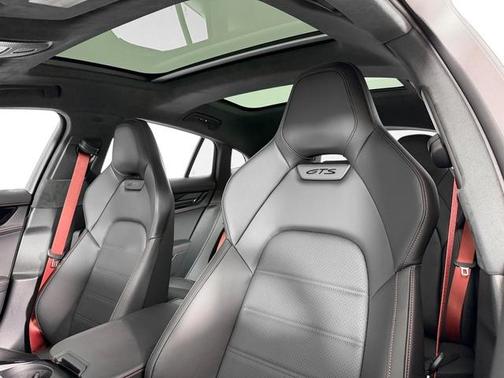 Carrara White Metallic 2026 Porsche Panamera GTS