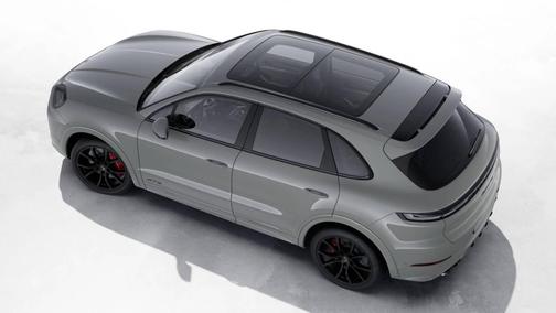 2025 Porsche Cayenne GTS