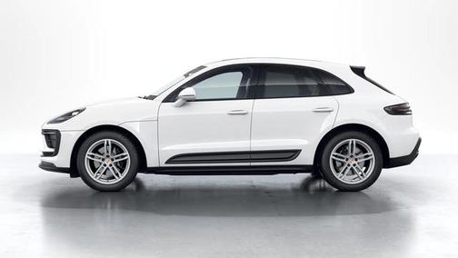 2026 Porsche Macan 