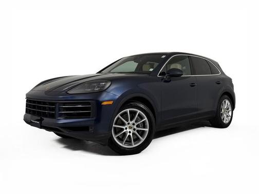 Algarve Blue Metallic 2024 Porsche Cayenne Cayenne