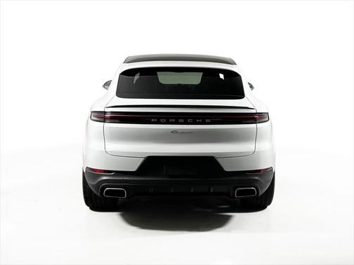 2024 Porsche Cayenne Coupe