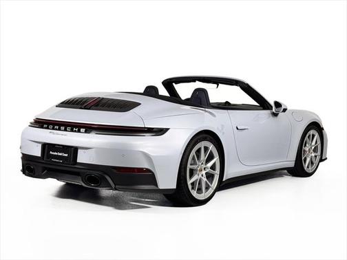 2025 Porsche 911 Carrera