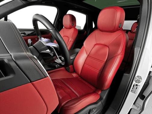 2022 Porsche Cayenne