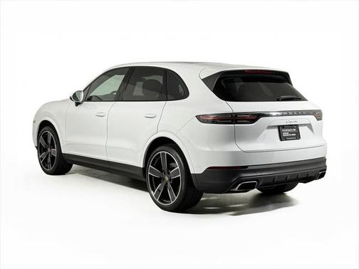 2022 Porsche Cayenne