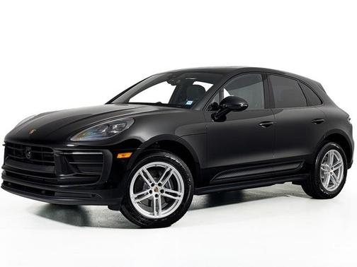 2025 Porsche Macan T