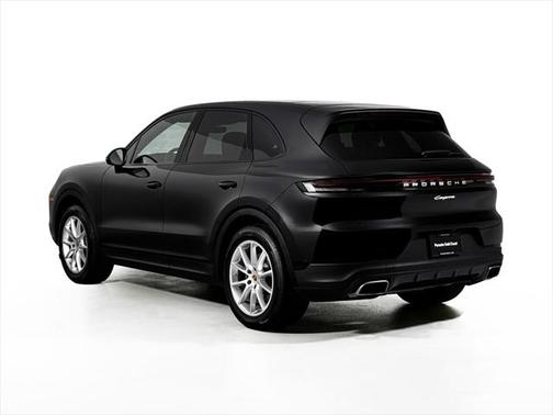 2025 Porsche Cayenne Base