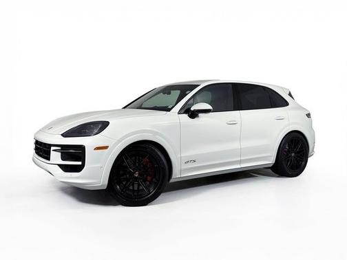 2026 Porsche Cayenne GTS