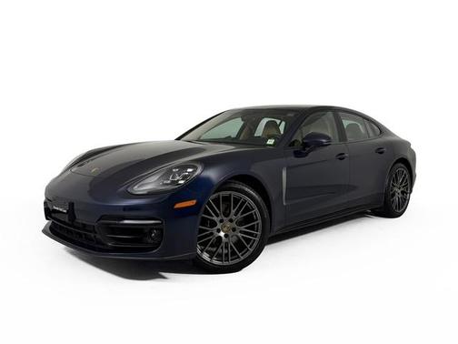 Night Blue Metallic 2023 Porsche Panamera