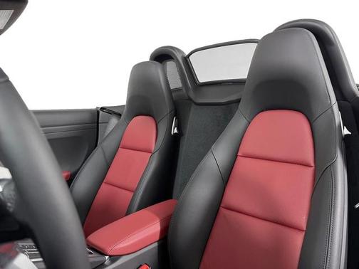 2025 Porsche 718 Boxster Style Edition