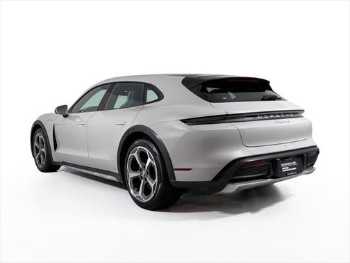 2023 Porsche Taycan Cross Turismo 4