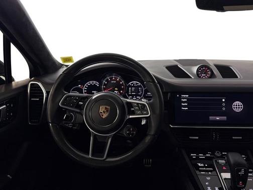 2022 Porsche Cayenne GTS