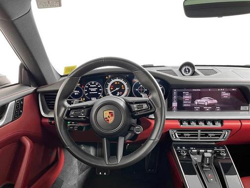 2020 Porsche 911 Carrera 4S