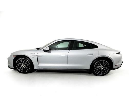 2025 Porsche Taycan Taycan