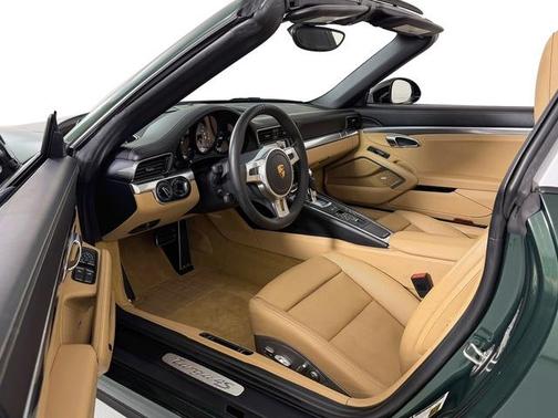 2016 Porsche 911 Targa 4S