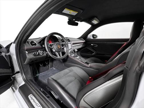 2023 Porsche 718 Cayman GTS 4.0