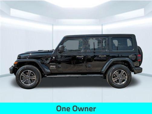 2023 Jeep Wrangler 4-Door Sahara 4x4