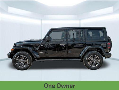 2023 Jeep Wrangler 4-Door Sahara 4x4