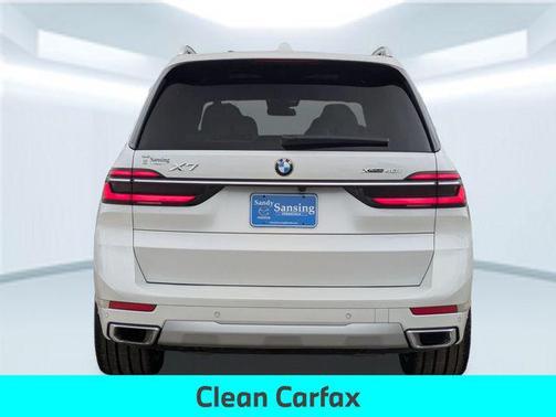 2023 BMW X7 xDrive40i