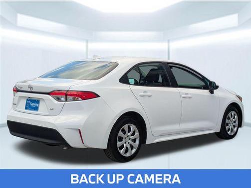 Ice Cap 2024 Toyota Corolla LE