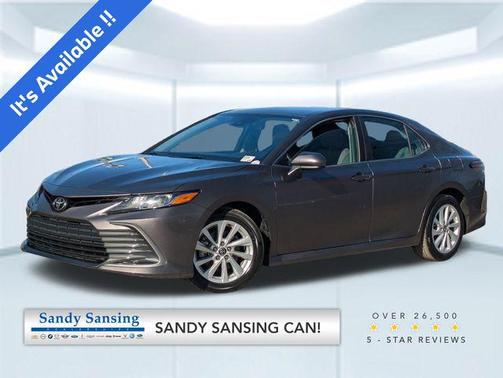 2022 Toyota Camry LE