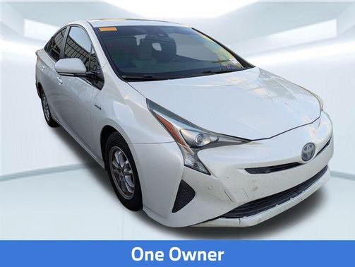 2017 Toyota Prius Two