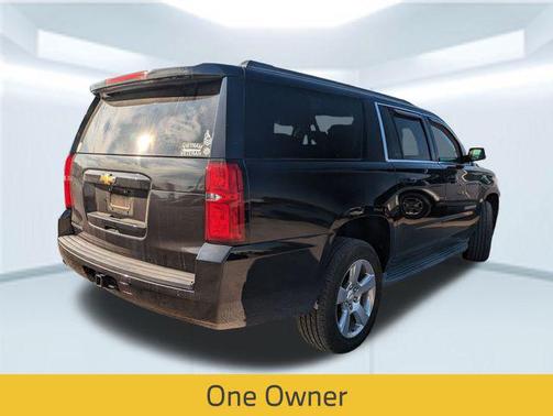2017 Chevrolet Suburban LT