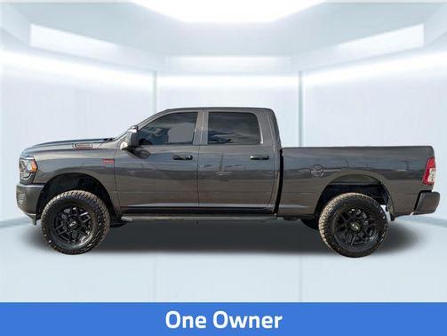 2024 RAM 2500 Tradesman Crew Cab 4x4 6'4' Box